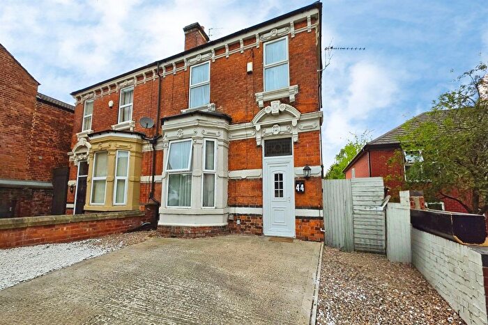 4 Bedroom Semi-Detached House For Sale In Station Road, DE7