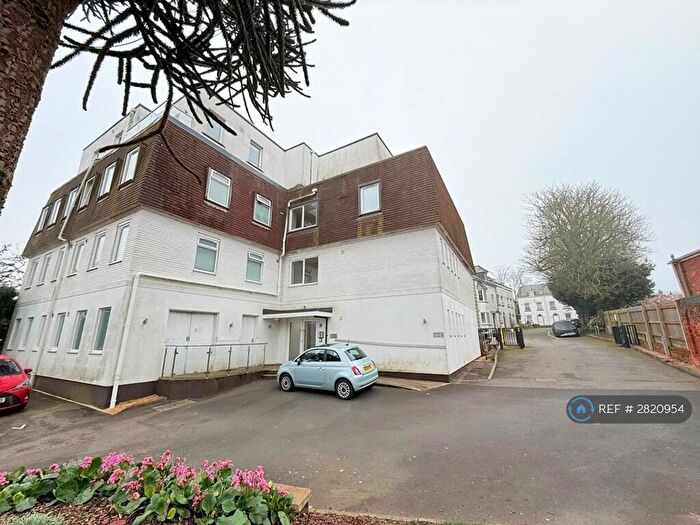 2 Bedroom Flat To Rent In Edison House, Basingstoke, RG21