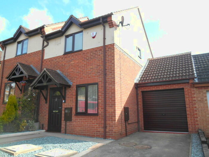 2 Bedroom Semi-Detached House To Rent In Silverburn Drive, Oakwood, Derby, DE21