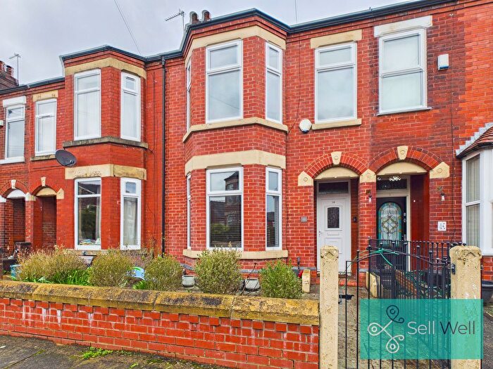 3 Bedroom Terraced House For Sale In Glenfyne Road, Salford, M6