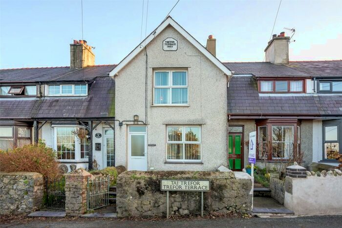 3 Bedroom Terraced House For Sale In Trevor Terrace, Ceunant, Caernarfon, Gwynedd, LL55