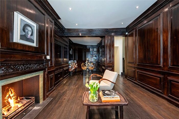 3 Bedroom Terraced House For Sale In Cleveland Row, St James’S, London, SW1A