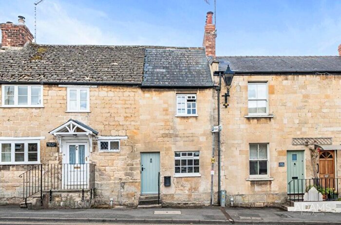 3 Bedroom Cottage For Sale In North Street, Winchcombe, Cheltenham, GL54