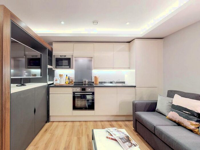 Studio To Rent In Cookridge Street, Leeds, West Yorkshire, LS2