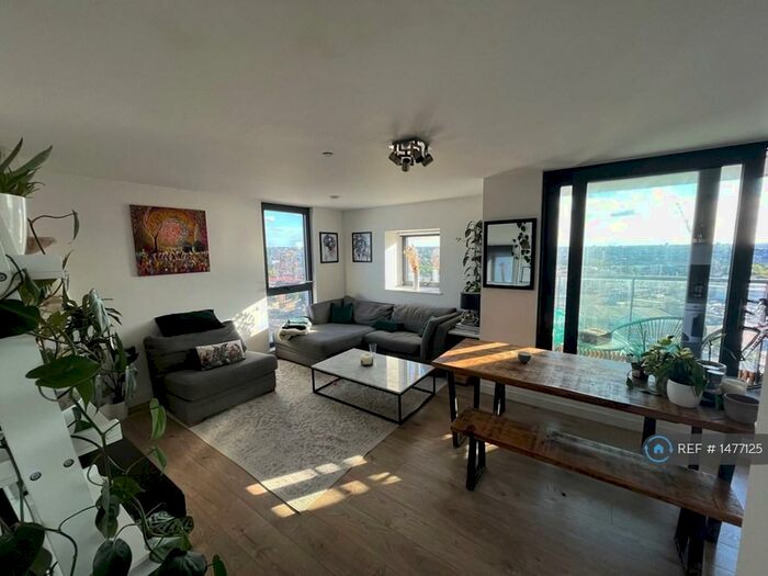 2 Bedroom Flat To Rent In Chancellor House, London, SE16