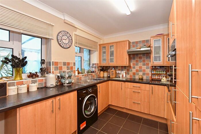 2 Bedroom Terraced House For Sale In Hampden Road, Ashford, Kent, TN23