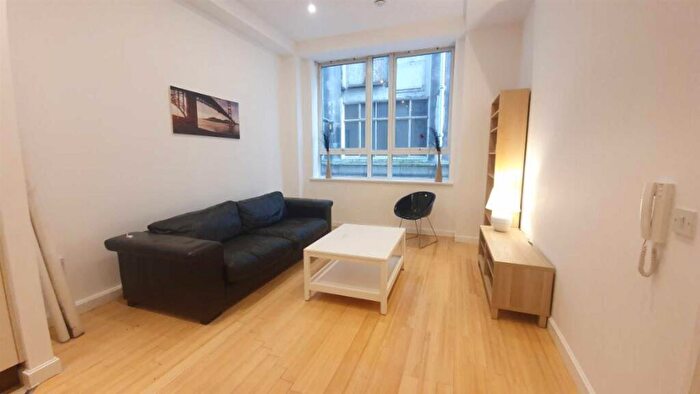 1 Bedroom Apartment To Rent In The Birchin, Northern Quarter, M4