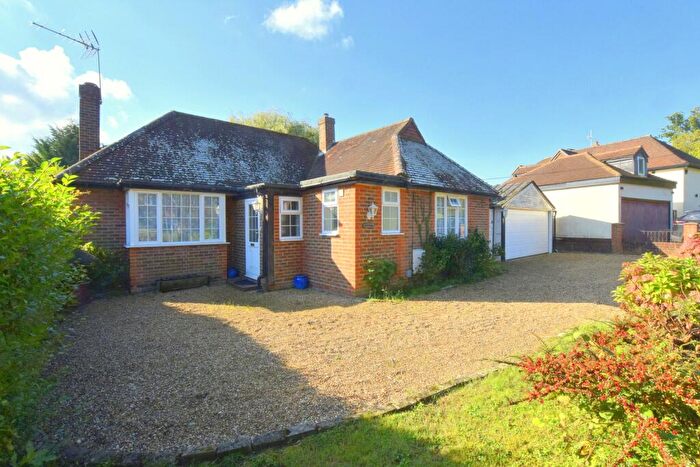 2 Bedroom Bungalow For Sale In Orchard Close, East Horsley, KT24