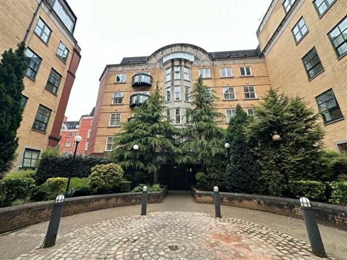 2 Bedroom Property To Rent In Samuel Ogden Street, Manchester, M1