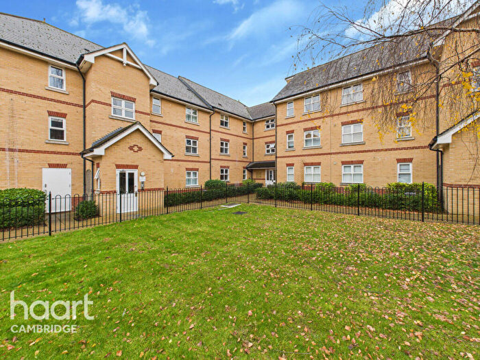 1 Bedroom Apartment For Sale In Winstanley Court, Cromwell Road, Cambridge, CB1