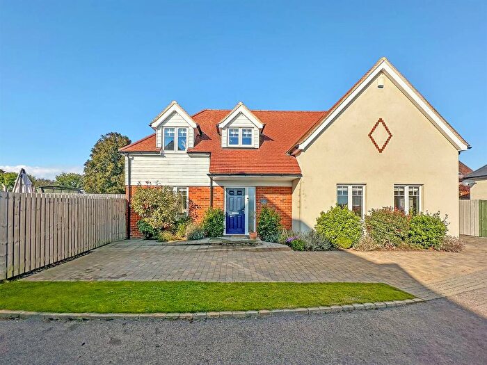 3 Bedroom Detached House For Sale In Goodnestone Road, Wingham, Canterbury, CT3