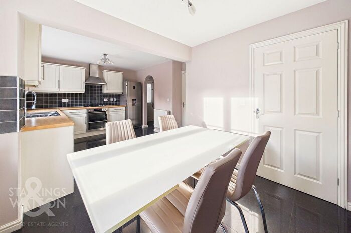 4 Bedroom Detached House For Sale In Wisteria Drive, Wymondham, NR18