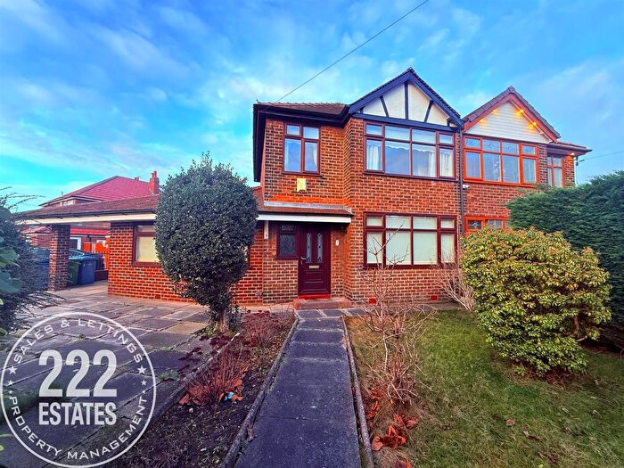 3 Bedroom Semi Detached House For Sale In Roscoe Avenue, Warrington, WA2