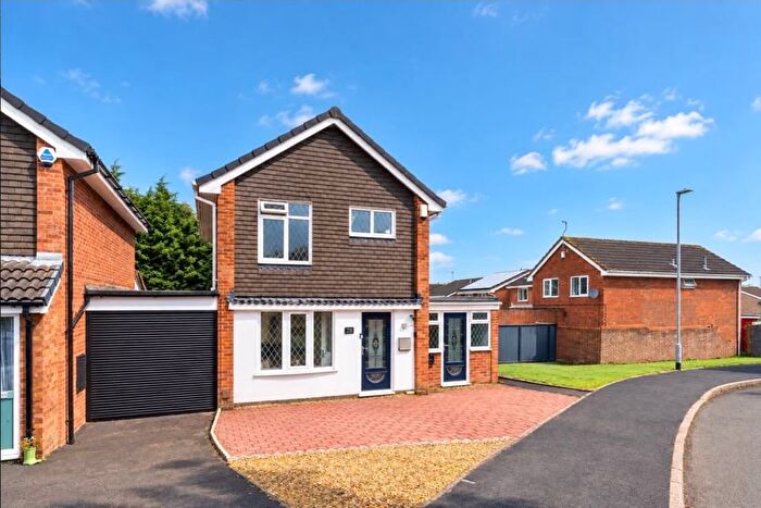 3 Bedroom Link Detached House For Sale In Ansty Drive, Cannock, WS12
