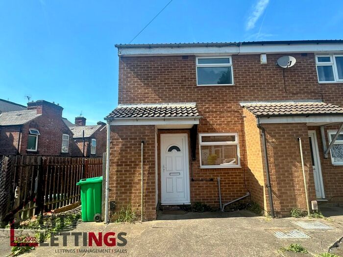 2 Bedroom Semi-Detached House To Rent In Egypt Road, New Basford, NG7