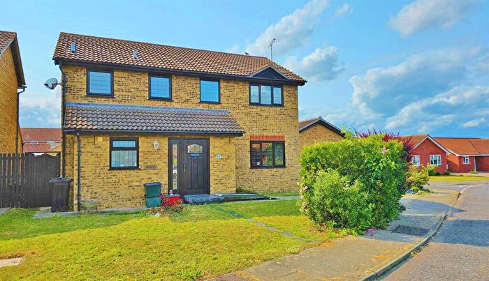 4 Bedroom Detached House For Sale In Mandeville Way, Kirby Cross, CO13