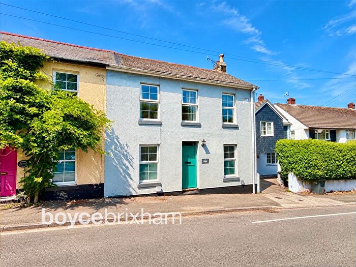 3 Bedroom End Of Terrace House For Sale In Milton Street, Brixham, TQ5