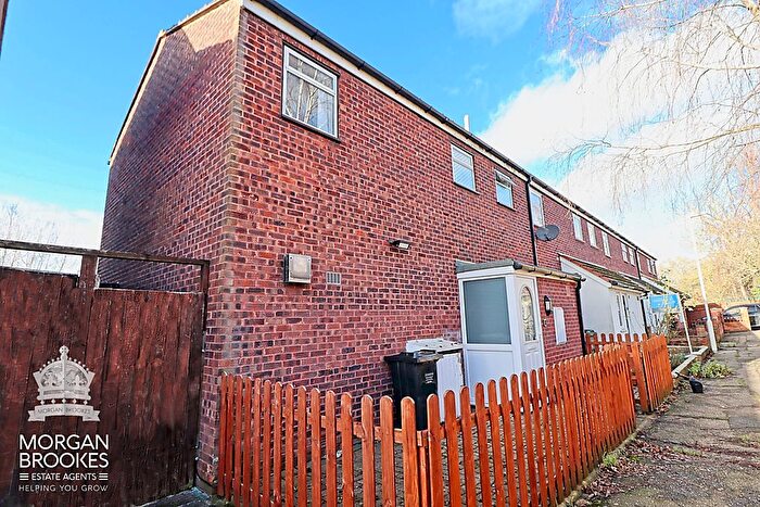 3 Bedroom Terraced House For Sale In Bourne Close, Basildon, SS15