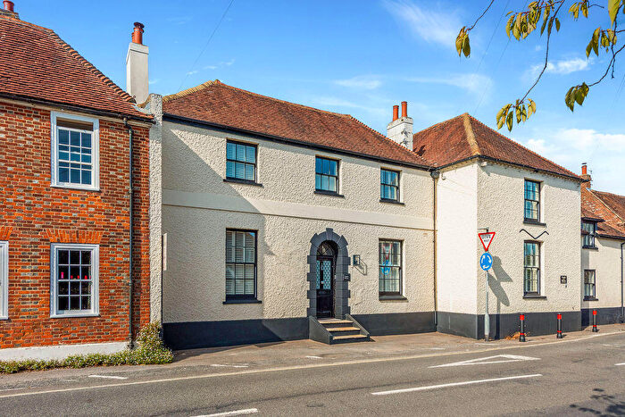 4 Bedroom House For Sale In Stane Street, Chichester, PO18