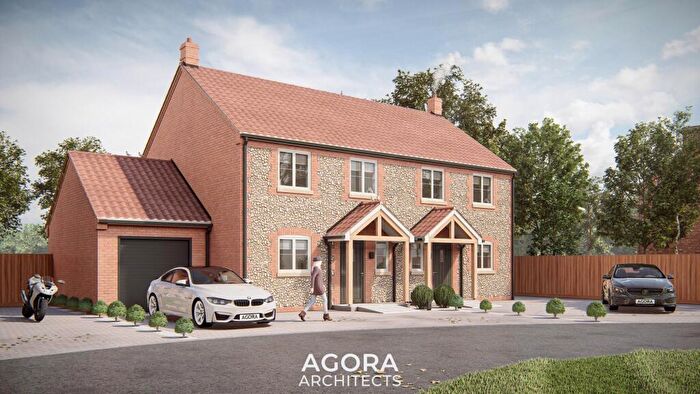 3 Bedroom Semi-Detached House For Sale In Burnham Meadows, Burnham Market, PE31