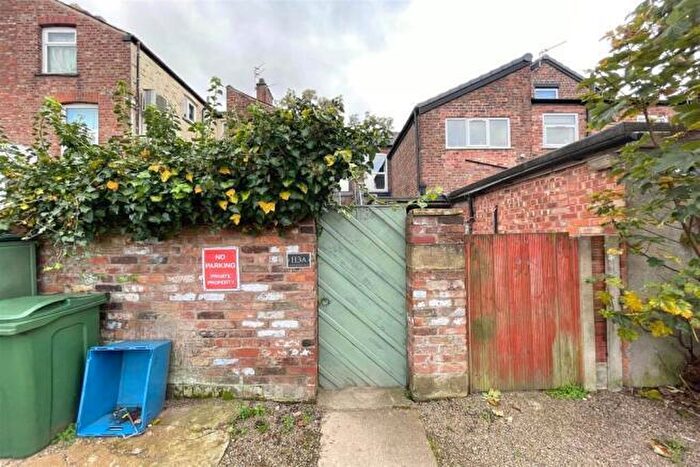 1 Bedroom Flat For Sale In Northenden Road, Sale, M33