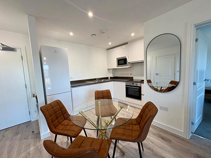 2 Bedroom Apartment To Rent In Scutari Close, Derby, DE1