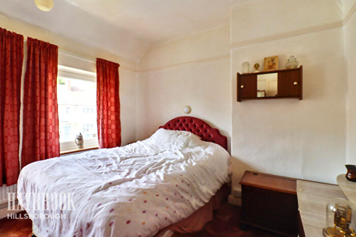 3 Bedroom Terraced House For Sale In Piper Crescent, Sheffield, S5