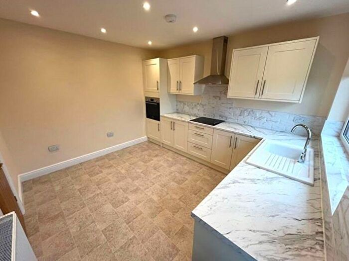 3 Bedroom Bungalow To Rent In Combe Crescent, Kirkby-In-Furness, LA17