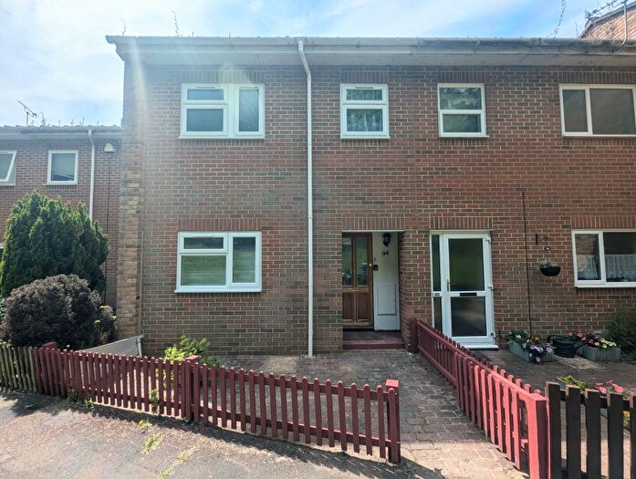 3 Bedroom Property To Rent In Launcelot Close, Andover, SP10