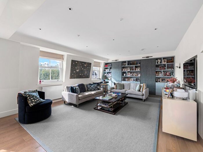 3 Bedroom Flat For Sale In Randolph Avenue, London, W9
