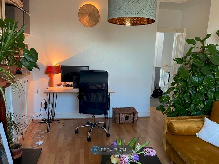 1 Bedroom Flat To Rent In Marylands Rd, Maida Vale, W9