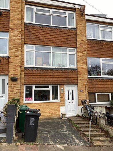 4 Bedroom House To Rent In Bernard Road Brighton, BN2