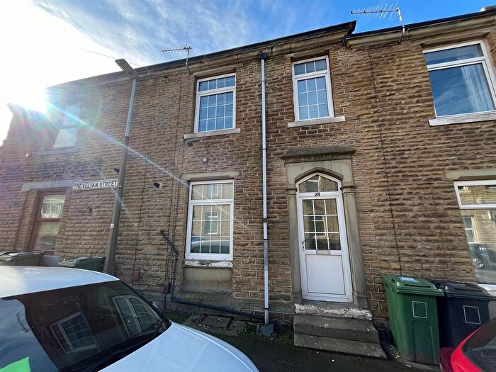 1 Bedroom Terraced House For Sale In Trevelyan Street, Huddersfield, HD5