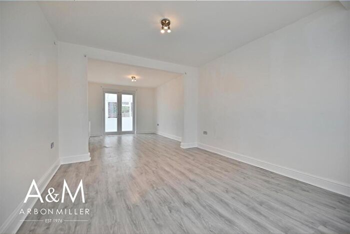 3 Bedroom House To Rent In Maypole Crescent, Ilford, IG6
