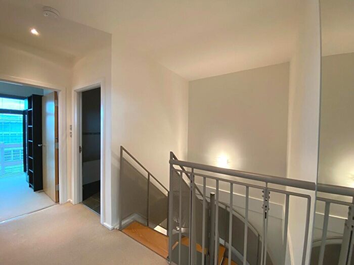 2 Bedroom Apartment To Rent In New Hampton Lofts, Great Hampton Street, B18