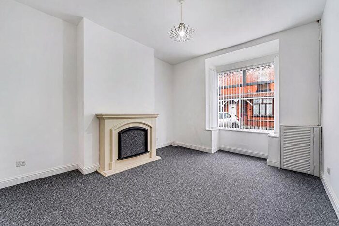 3 Bedroom Detached House To Rent In Calvert Road, Bolton ** Available Now **, BL3