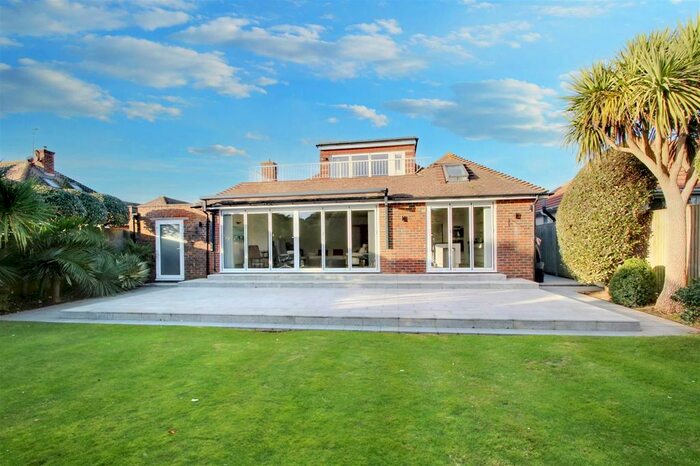 3 Bedroom Detached Bungalow For Sale In St. Malo Close, Ferring, Worthing, BN12