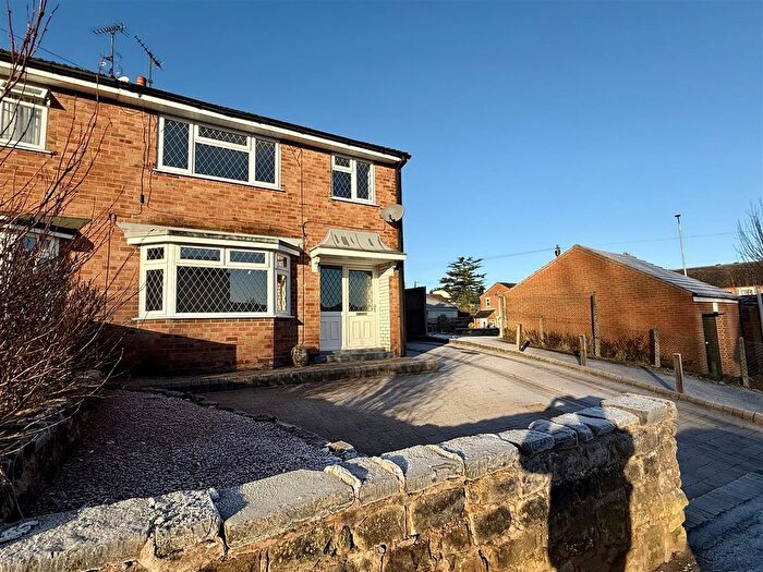 Semi-Detached House To Rent In Orchard Road, Kirkby-In-Ashfield, Nottingham, NG17
