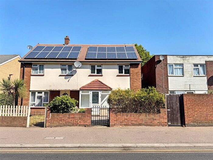 3 Bedroom Semi Detached House For Sale In Crownfield Road, London, E15
