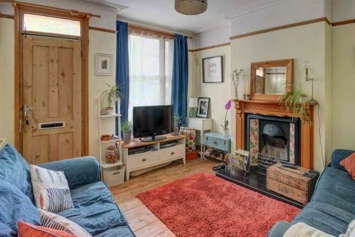 2 Bedroom Terraced House To Rent In Henley Road, Norwich, NR2