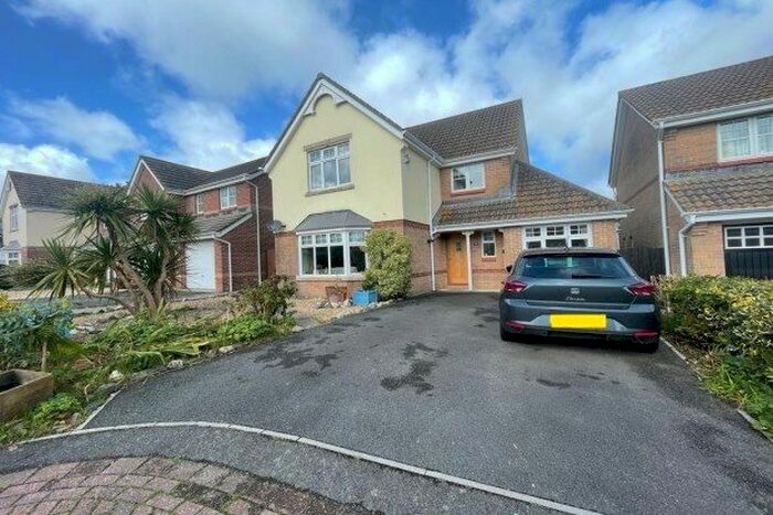 5 Bedroom Property To Rent In Bosnoweth, Truro, TR2