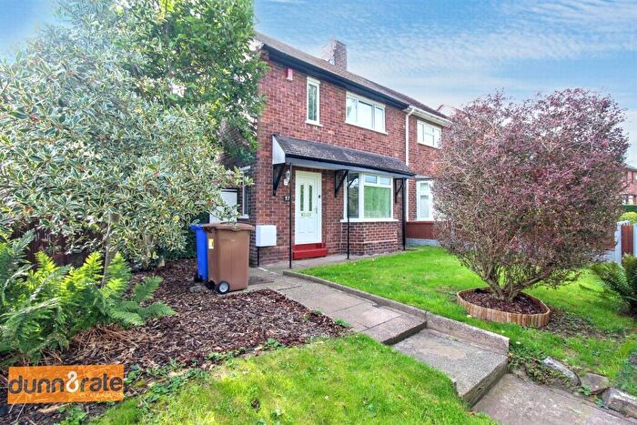 3 Bedroom Semi-Detached House For Sale In Fellbrook Lane, Bucknall, Stoke-On-Trent, ST2