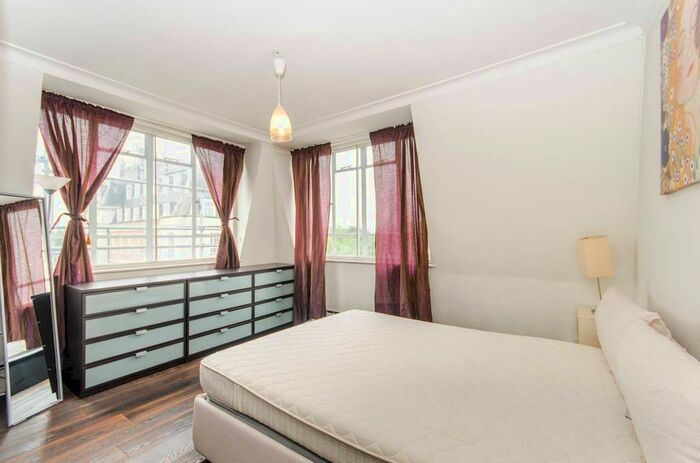 1 Bedroom Flat To Rent In Old Brompton Road, Earls Court, London, SW5
