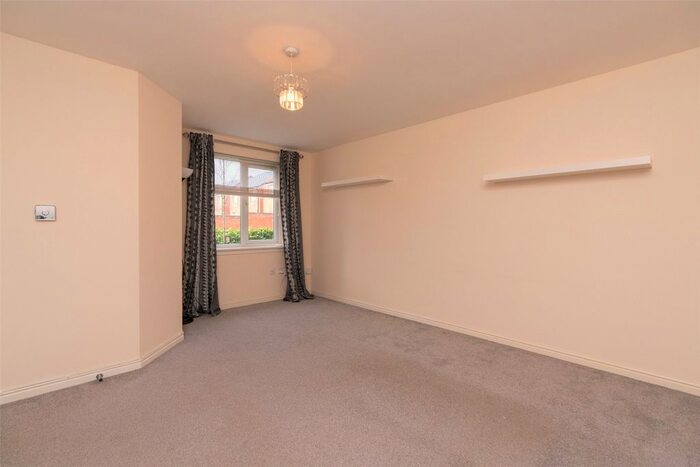 3 Bedroom End Of Terrace House To Rent In Dunipace Road, Edinburgh, EH12