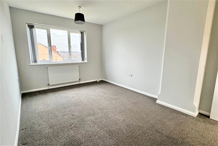 3 Bedroom Terraced House For Sale In Eaton Road, Stapleford, NG9
