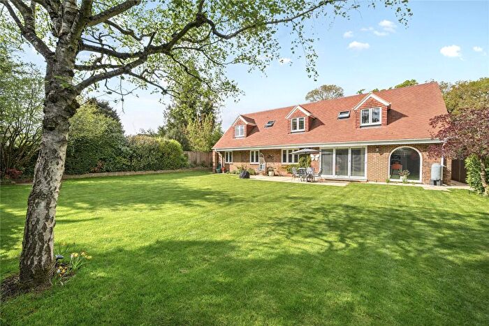 4 Bedroom Detached House For Sale In Send Hill, Send, Surrey, GU23