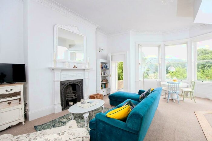 1 Bedroom Apartment To Rent In Kensington Place, Bath, BA1