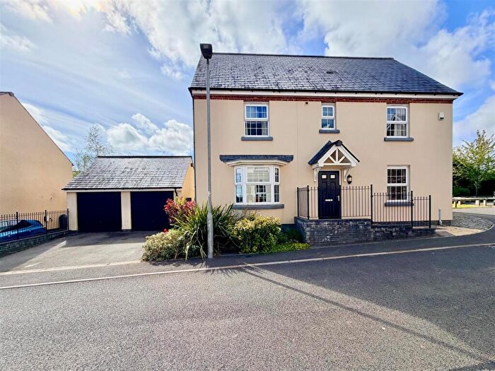 5 Bedroom Detached House For Sale In Brixton, Plymouth, PL8