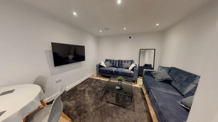 4 Bedroom House To Rent In Old Market Street, Bristol, Bristol, BS2