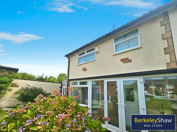 3 Bedroom Semi-Detached House To Rent In Hillary Drive, Crosby, Liverpool, L23